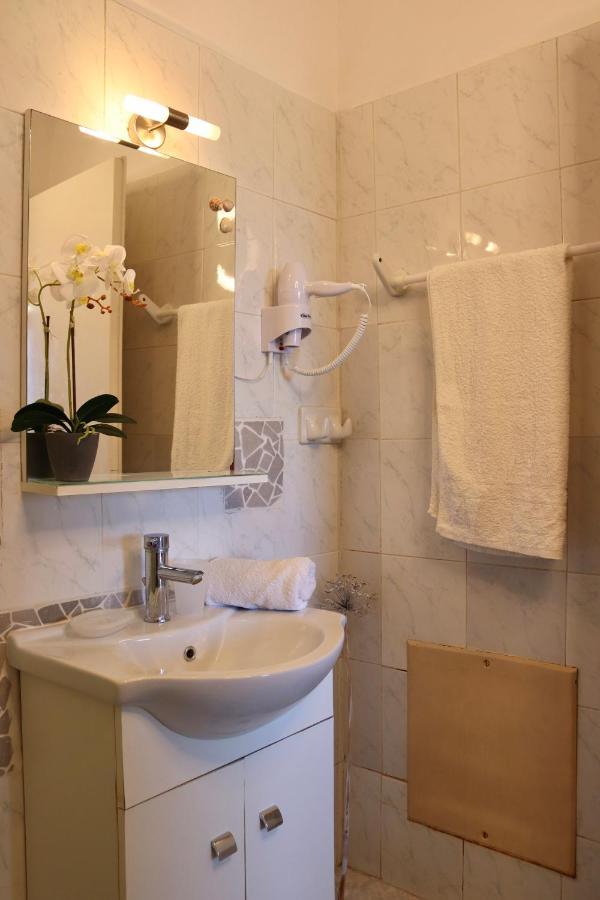 Aparthotel Elves Studios& Apartment's Sidari (Corfu)