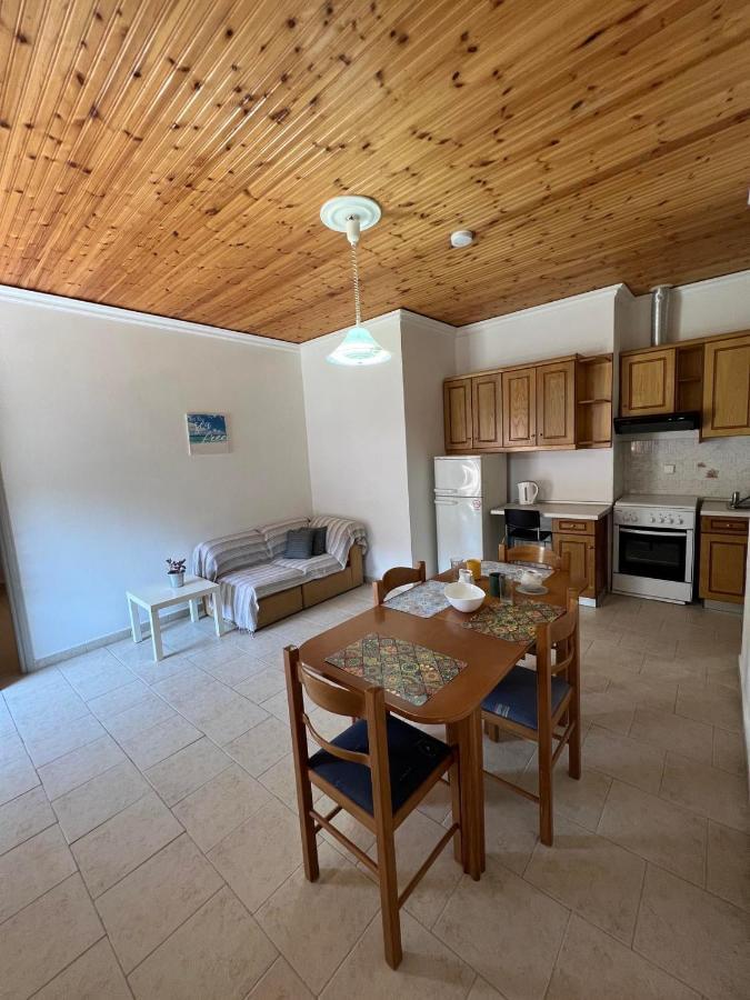 Elves Studios& Apartment's