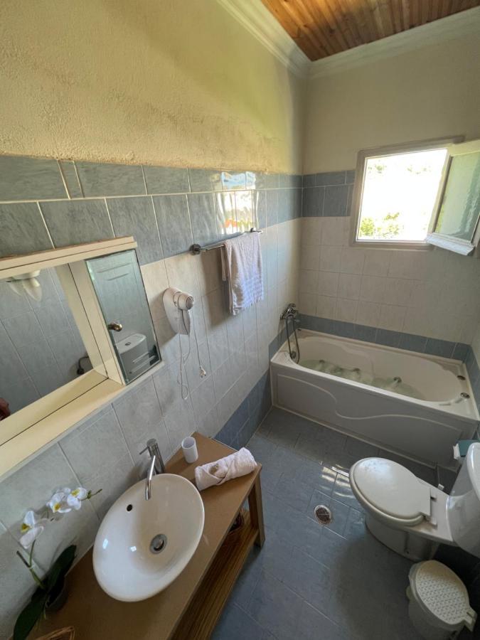 Aparthotel Elves Studios& Apartment's 2*