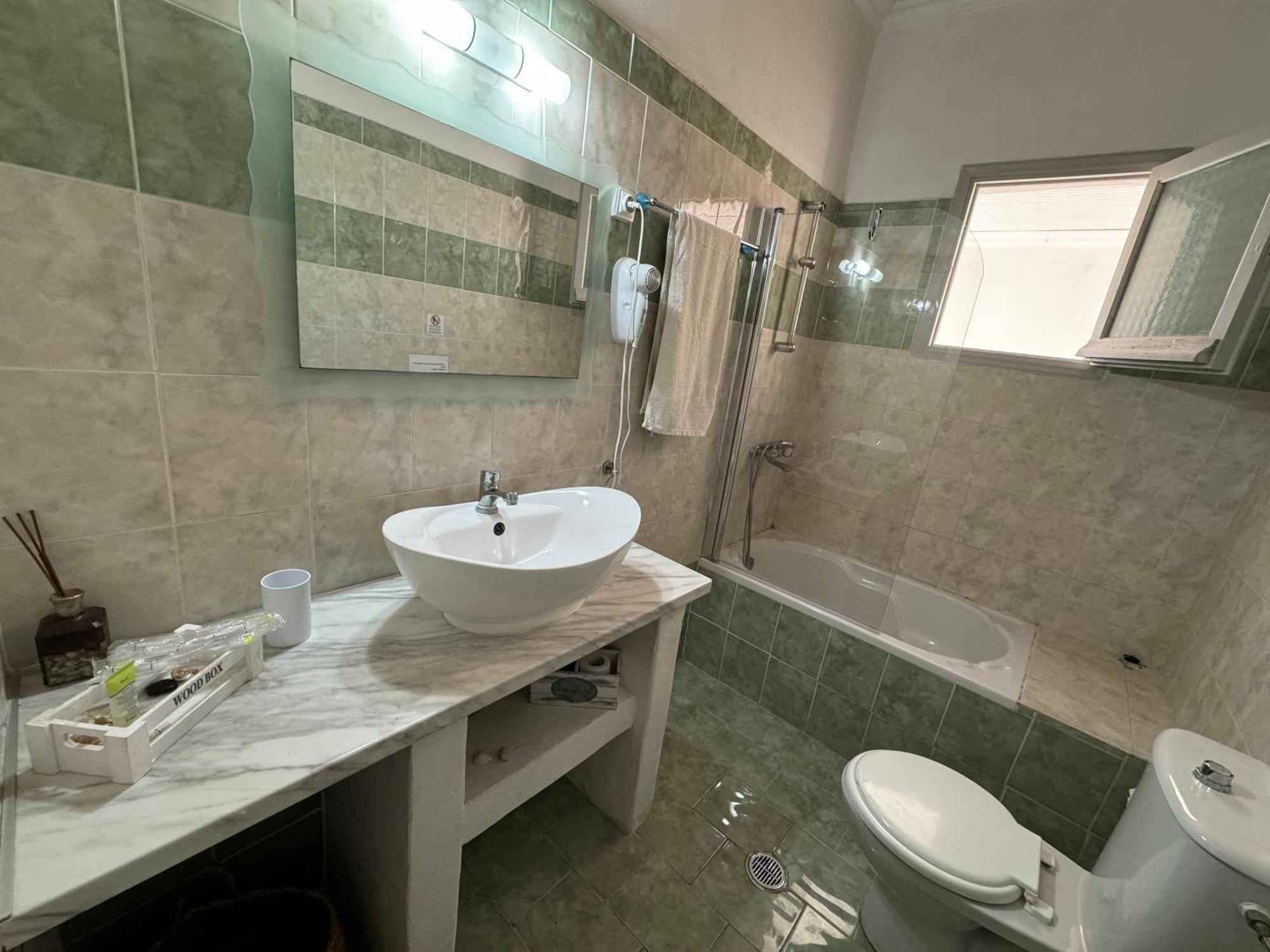 Elves Studios& Apartment's 2*